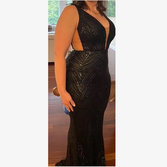 Luxe Sequin Cut out High Waisted Party Evening Formal Wedding Dress - Picture 11 of 12